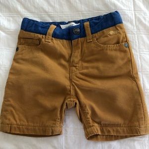Designer Little MARC JACOBS boys shorts size 6 months khaki brown blue waist